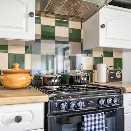 Stunning Character 2Bed Cottage In St Albans Wifi ภายนอก รูปภาพ